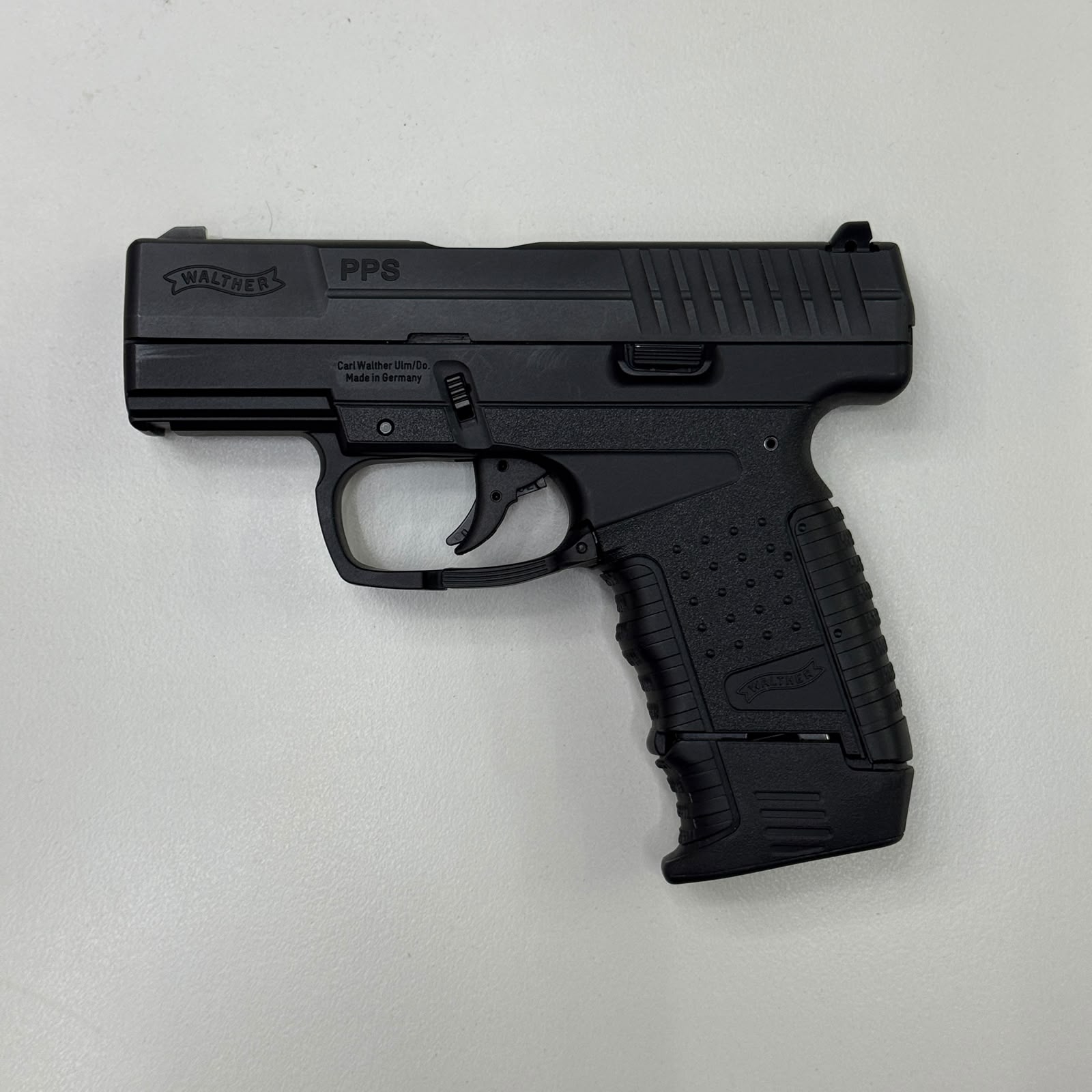 PISTOLA WALTHER PPS POLICE SET 9MM 1X9RD 2X7RD 1 BACKSTRAP ID 139 - vista 2