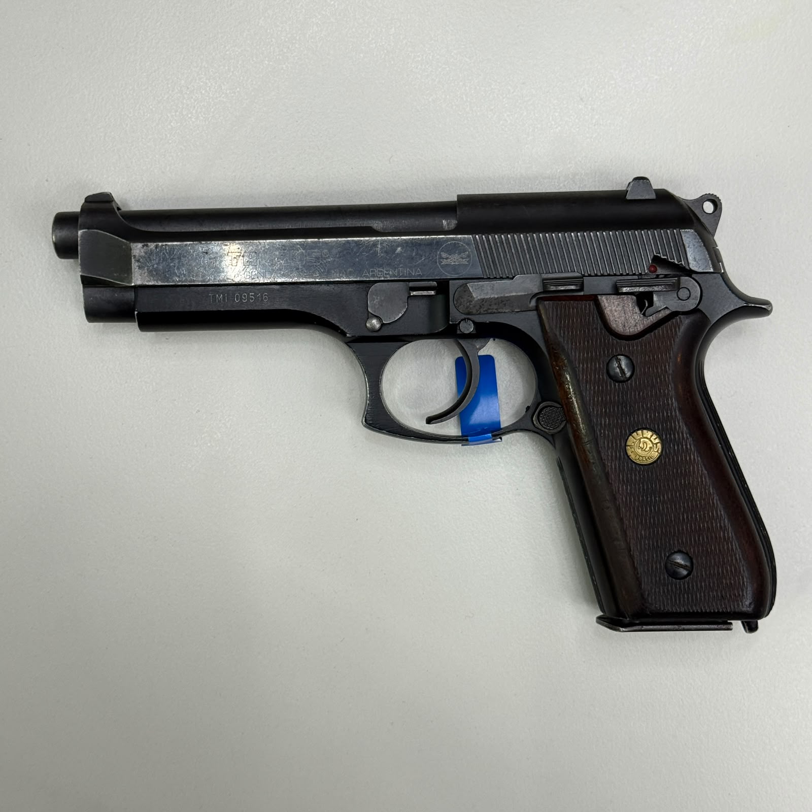 PISTOLA TAURUS PT-92 ID 516 - vista 2